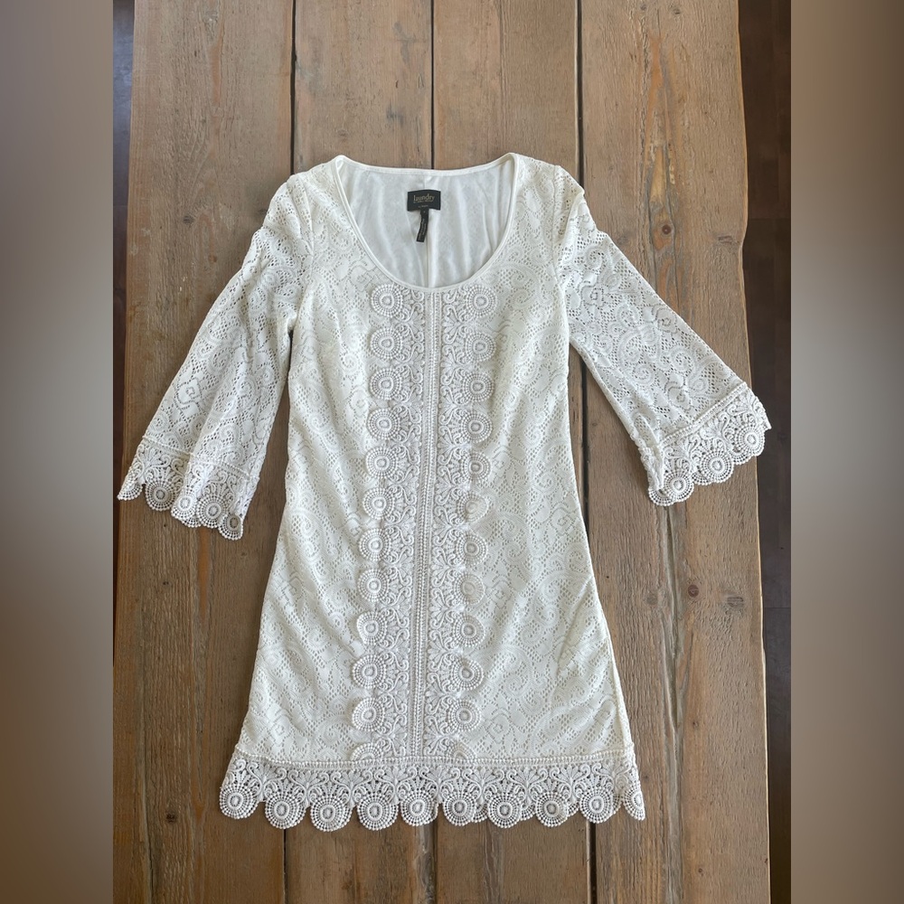 Laundry by Shelli Segal White Dress size 2